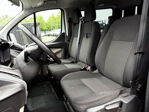Ford Transit Custom 340 2.0 TDCI L2H1 Ambiente DC | DAKDRAGERS | 130PK
