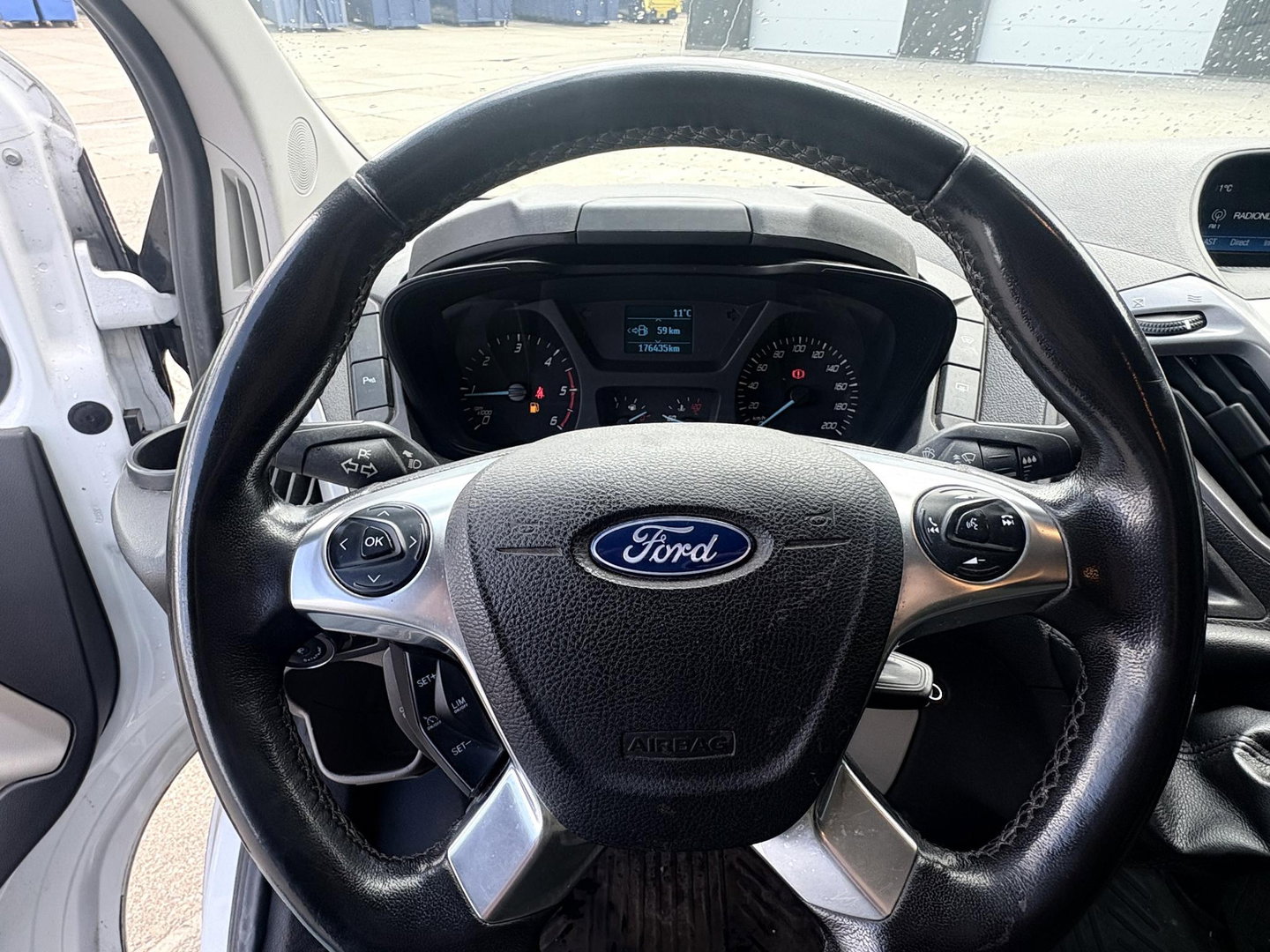 Ford Transit Custom 340 2.0 TDCI L2H1 Ambiente DC | DAKDRAGERS | 130PK