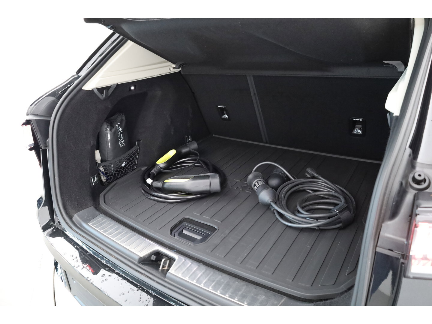 Lynk & Co 01 1.5 PHEV MY22 | Pano | Infinity Audio | Adapt. Cruise | 360cam | Stoelverw. | Apple CarPlay