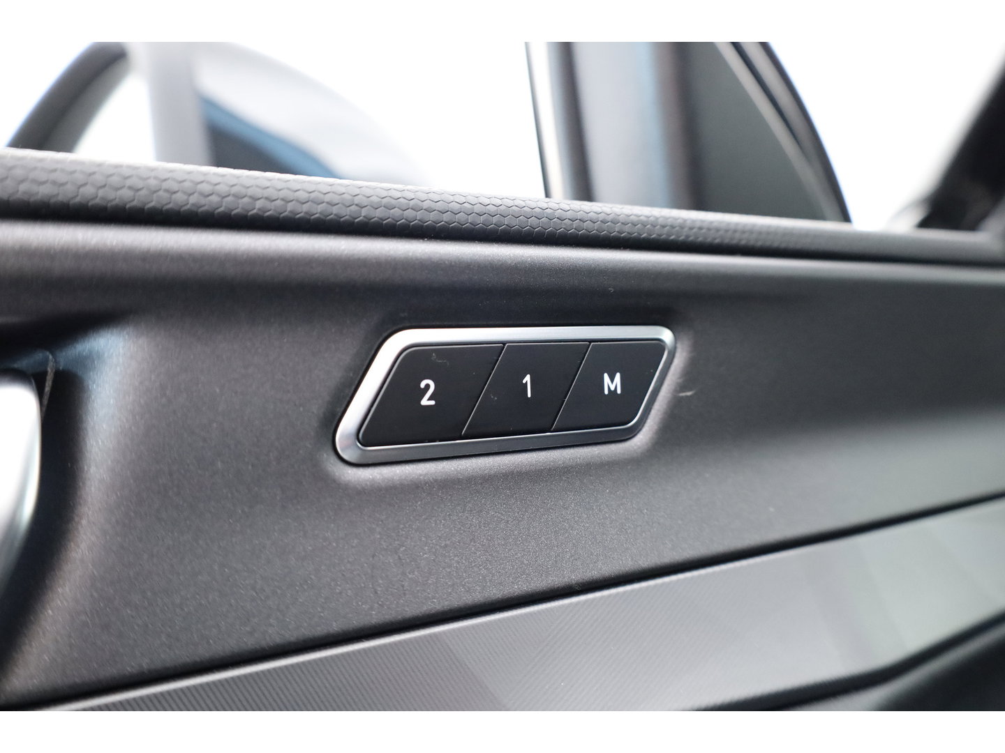 Lynk & Co 01 1.5 PHEV MY22 | Pano | Infinity Audio | Adapt. Cruise | 360cam | Stoelverw. | Apple CarPlay
