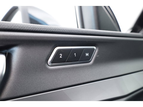 Lynk & Co 01 1.5 PHEV MY22 | Pano | Infinity Audio | Adapt. Cruise | 360cam | Stoelverw. | Apple CarPlay