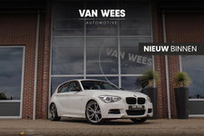 BMW 1 Serie - 116i M Sport Edition | NL auto | M-performance | Cruise control | Alcantara | Climate control | Navigatie Professional | Bluetooth | Xenon | PDC | Trekhaak | Sportstoelen