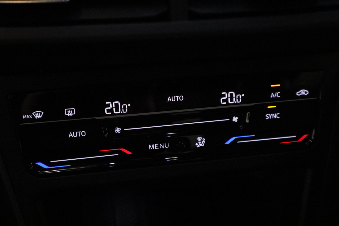 Volkswagen Polo 1.0 TSI R-Line 2x Full-led 16'lmv Adaptive-Cruise 24 Maanden garantie* (Vraag naar de voorwaarden)