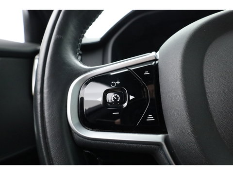 Volvo V90 Cross Country 2.0 T5 Pro | Luchtvering Four-C | Massage | Trekhaak | Pano | Head up | 360 Camera | Blis | Memory |