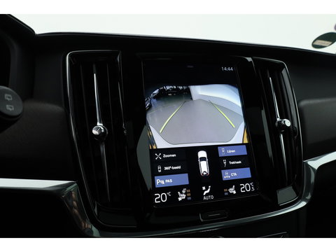 Volvo V90 Cross Country 2.0 T5 Pro | Luchtvering Four-C | Massage | Trekhaak | Pano | Head up | 360 Camera | Blis | Memory |
