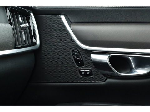 Volvo V90 Cross Country 2.0 T5 Pro | Luchtvering Four-C | Massage | Trekhaak | Pano | Head up | 360 Camera | Blis | Memory |