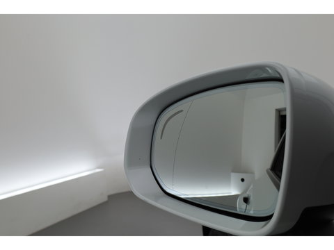 Volvo V90 Cross Country 2.0 T5 Pro | Luchtvering Four-C | Massage | Trekhaak | Pano | Head up | 360 Camera | Blis | Memory |