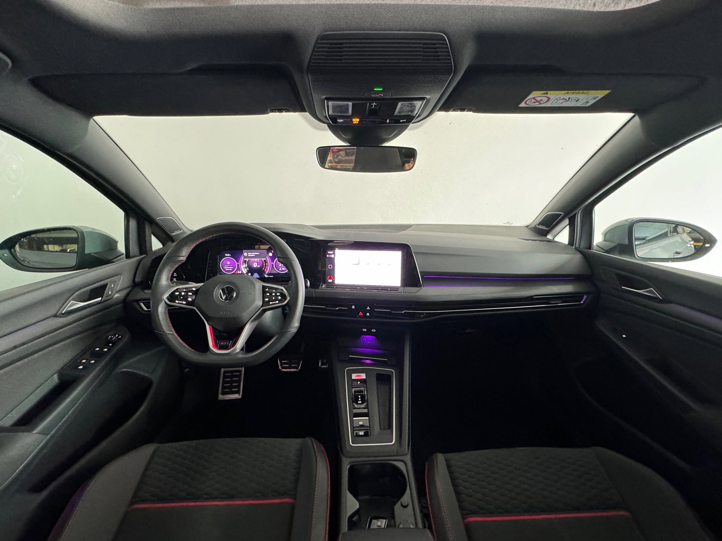 Volkswagen Golf 2.0 TSI GTI Clubsport Pano|H/K|Sfeer|Camera