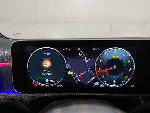 Mercedes-Benz A-Klasse 180 AMG Designo Matgrijs Sfeerverlichting Carplay