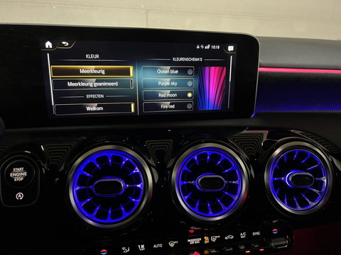 Mercedes-Benz A-Klasse 180 AMG Designo Matgrijs Sfeerverlichting Carplay