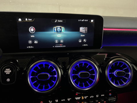 Mercedes-Benz A-Klasse 180 AMG Designo Matgrijs Sfeerverlichting Carplay