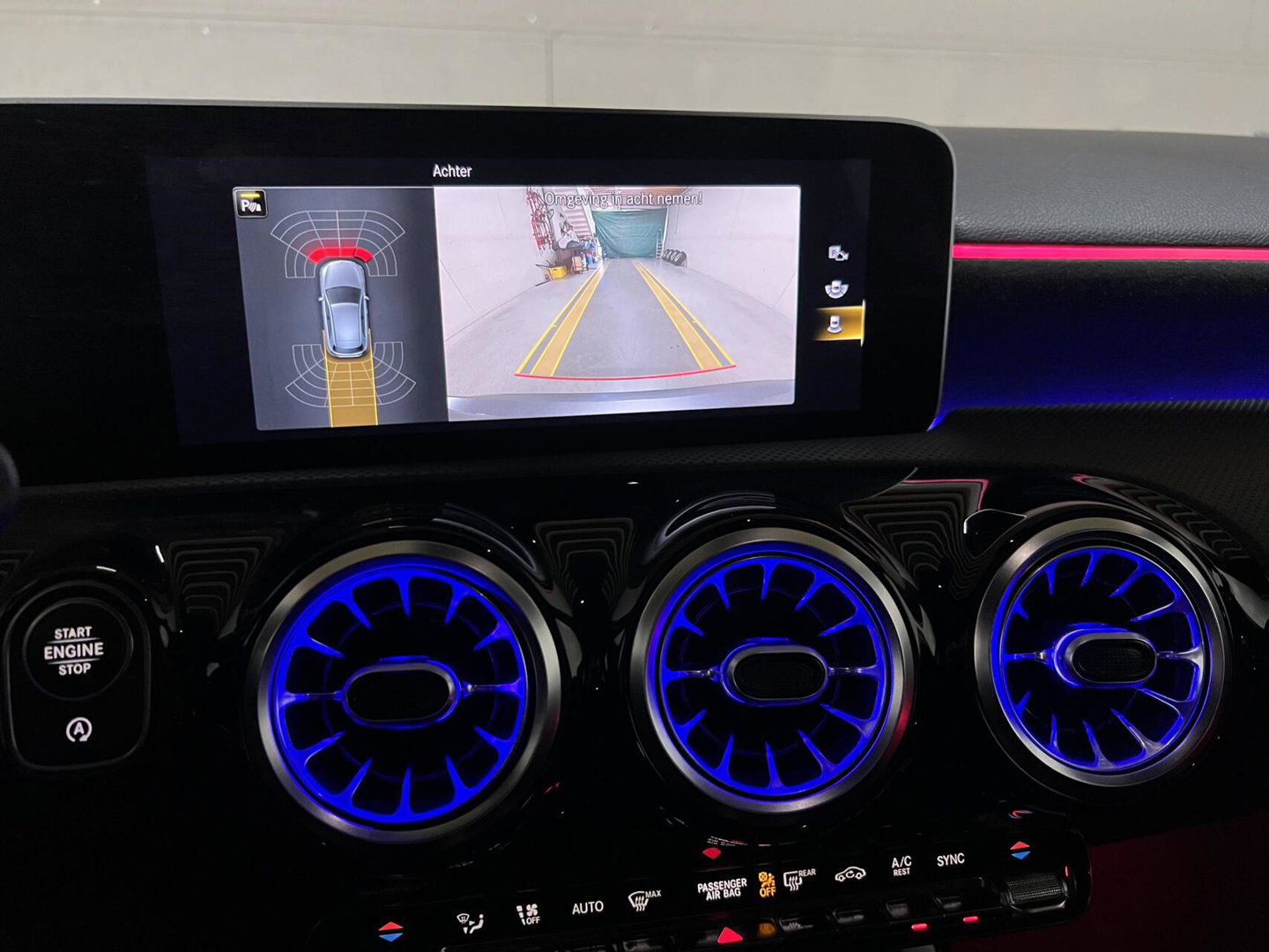 Mercedes-Benz A-Klasse 180 AMG Designo Matgrijs Sfeerverlichting Carplay