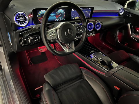 Mercedes-Benz A-Klasse 180 AMG Designo Matgrijs Sfeerverlichting Carplay