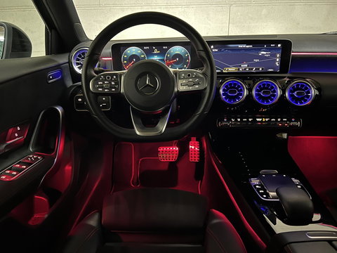 Mercedes-Benz A-Klasse 180 AMG Designo Matgrijs Sfeerverlichting Carplay