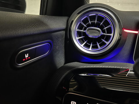 Mercedes-Benz A-Klasse 180 AMG Designo Matgrijs Sfeerverlichting Carplay