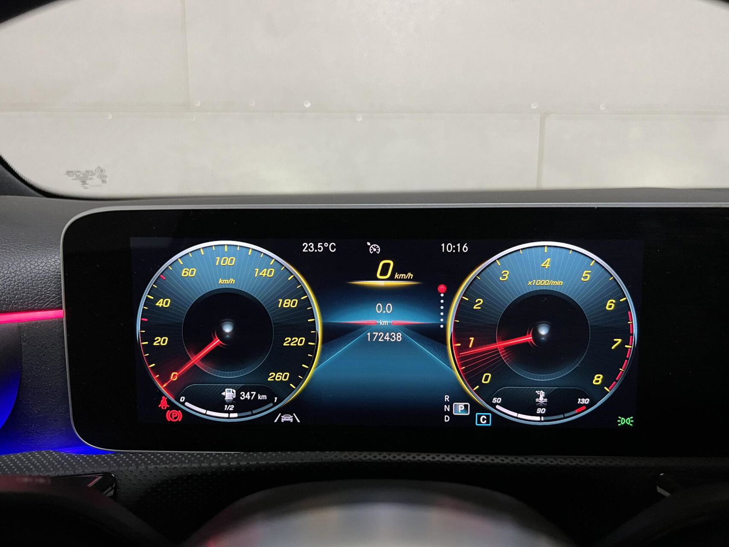 Mercedes-Benz A-Klasse 180 AMG Designo Matgrijs Sfeerverlichting Carplay