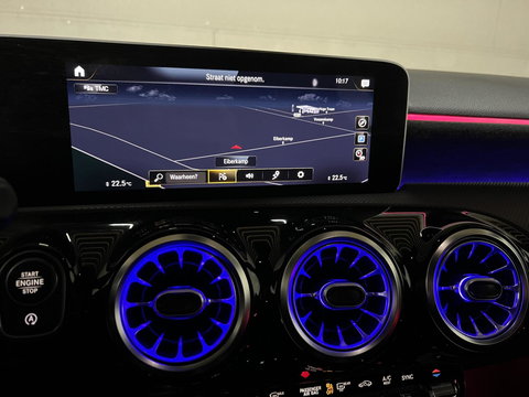 Mercedes-Benz A-Klasse 180 AMG Designo Matgrijs Sfeerverlichting Carplay