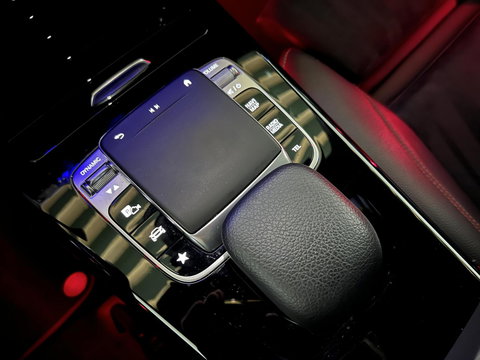 Mercedes-Benz A-Klasse 180 AMG Designo Matgrijs Sfeerverlichting Carplay