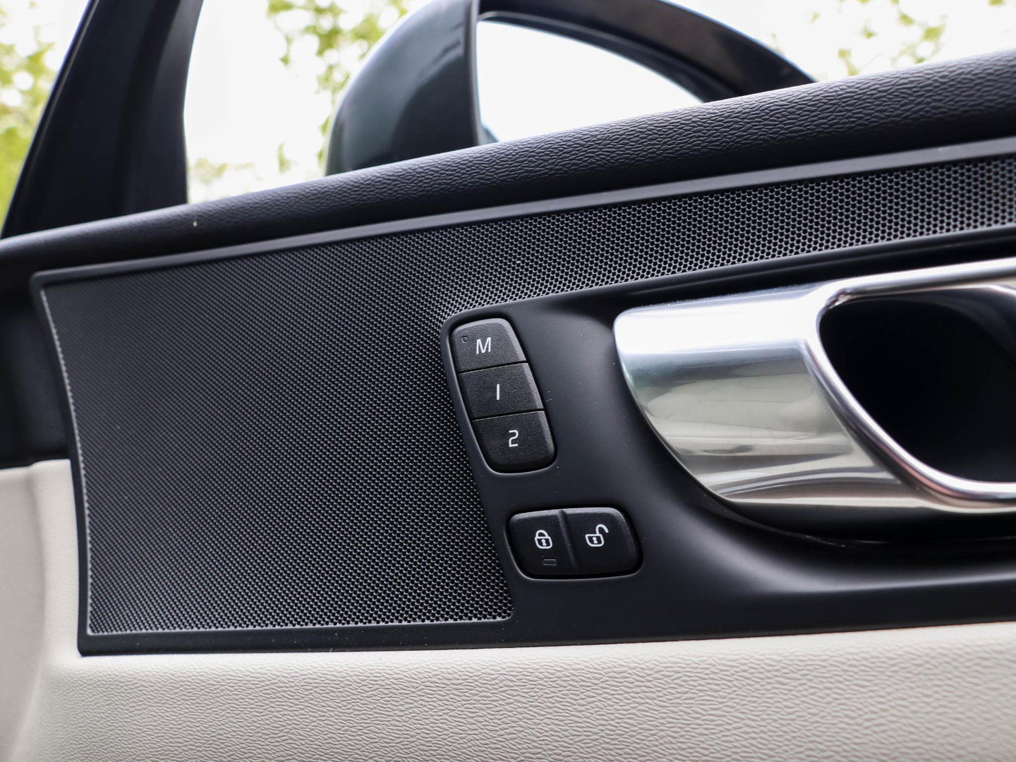 Volvo XC60 2.0 B5 Inscription 250pk Panodak Trekhaak