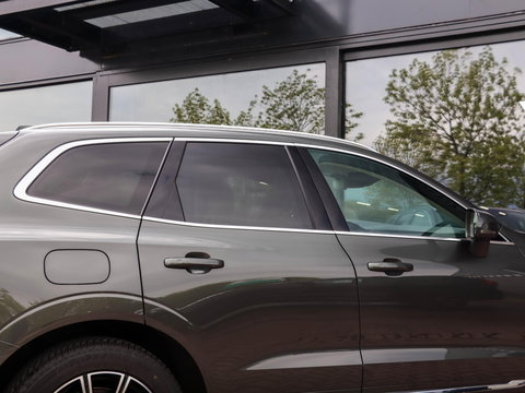 Volvo XC60 2.0 B5 Inscription 250pk Panodak Trekhaak
