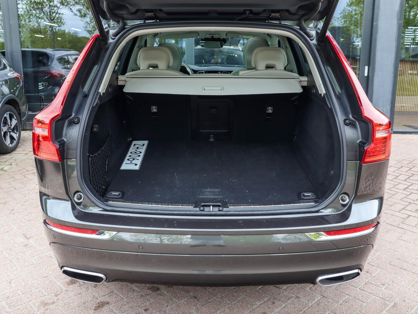 Volvo XC60 2.0 B5 Inscription 250pk Panodak Trekhaak