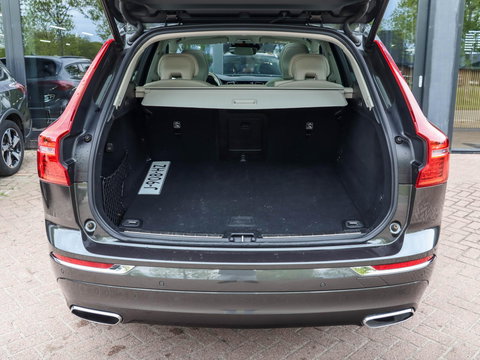 Volvo XC60 2.0 B5 Inscription 250pk Panodak Trekhaak