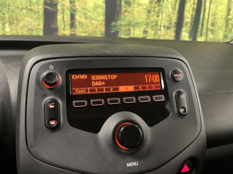 Toyota Aygo 1.0 VVT-i x-fun | Origineel Nederlands | Airconditioning | DAB | Cruise Control | Isofix |