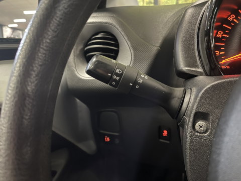 Toyota Aygo 1.0 VVT-i x-fun | Origineel Nederlands | Airconditioning | DAB | Cruise Control | Isofix |