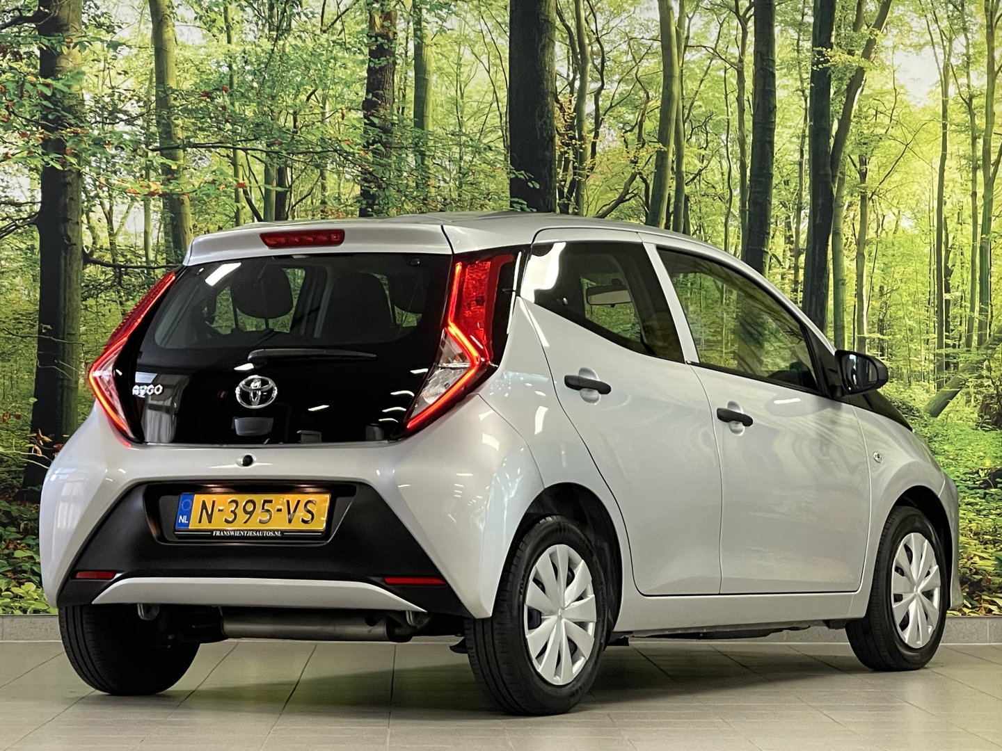 Toyota Aygo 1.0 VVT-i x-fun | Origineel Nederlands | Airconditioning | DAB | Cruise Control | Isofix |