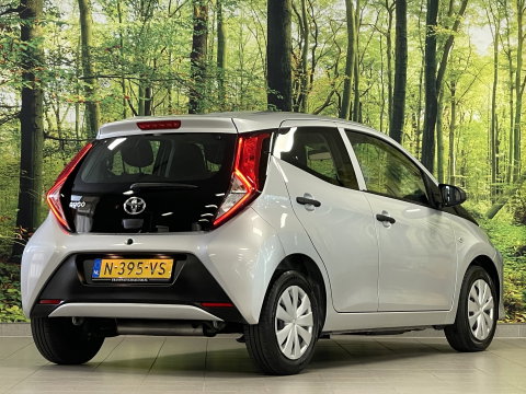 Toyota Aygo 1.0 VVT-i x-fun | Origineel Nederlands | Airconditioning | DAB | Cruise Control | Isofix |