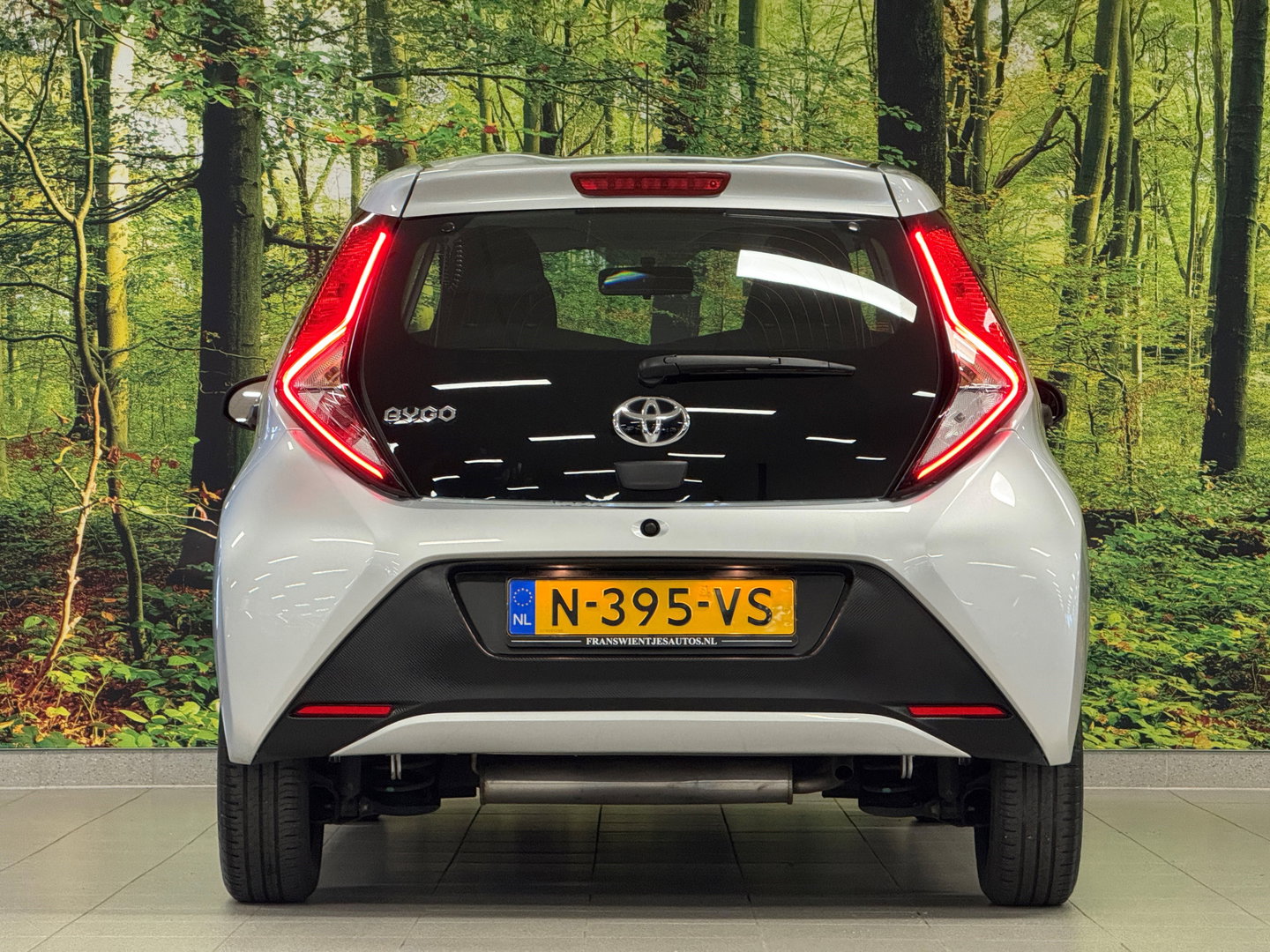 Toyota Aygo 1.0 VVT-i x-fun | Origineel Nederlands | Airconditioning | DAB | Cruise Control | Isofix |