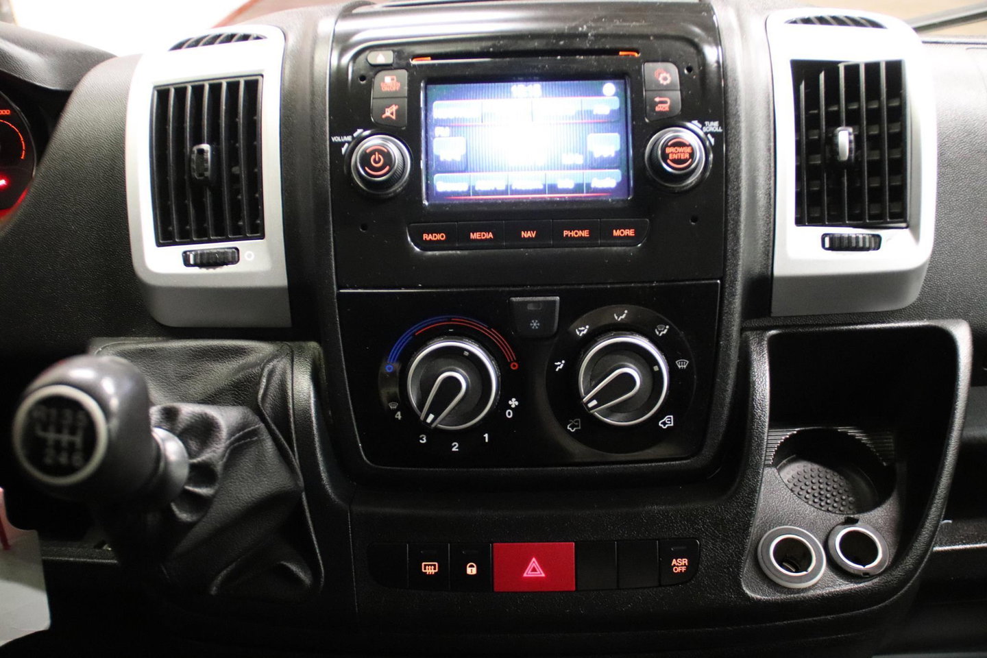 Fiat Ducato 2.3 BAKWAGEN MEUBELBAK 1000KG Laadvermogen
