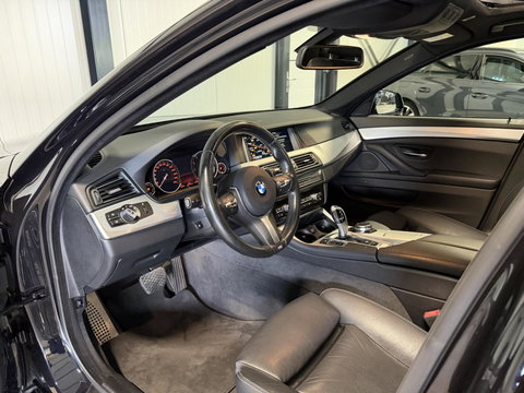 BMW 5 Serie 520i M-Sport High Executive Pano Memory NL-AUTO