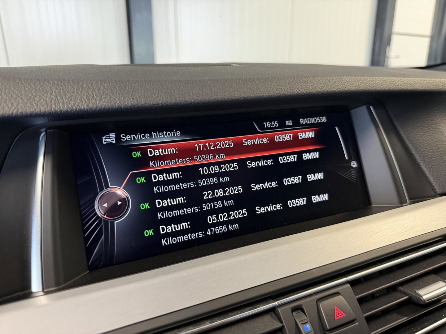 BMW 5 Serie 520i M-Sport High Executive Pano Memory NL-AUTO