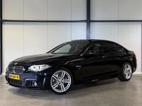 BMW 5 Serie - 520i M-Sport High Executive Pano Memory NL-AUTO