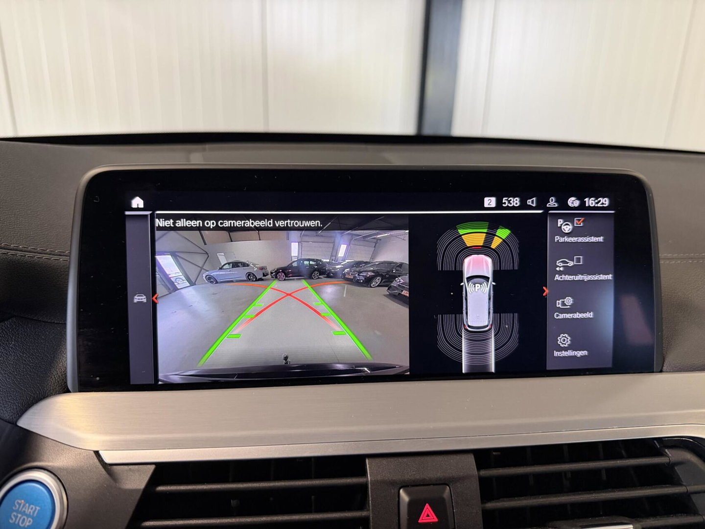 BMW iX3 Executive 80 kWh Pano Trekhaak Leer Memory Camera