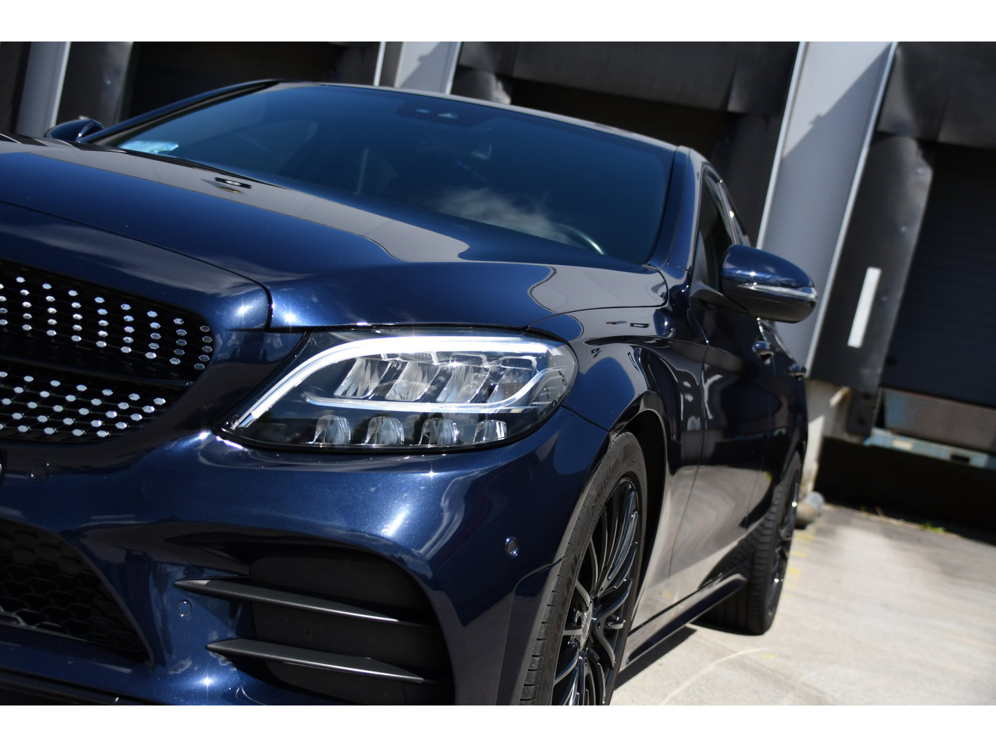 Mercedes-Benz C-Klasse 200 Premium Plus AMG Virtual, Cruise, Carplay, Stoelverwarming, Sfeer, Camera, 184pk, LED, Leder, Uniek!