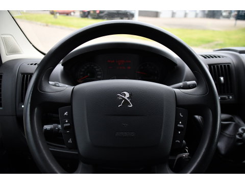 Peugeot Boxer 2.0 BlueHDI L1H1 Pro PB Edition Camera, Cruise, Multimedia, 130pk, Trekhaak, Airco, Radio, Uniek!