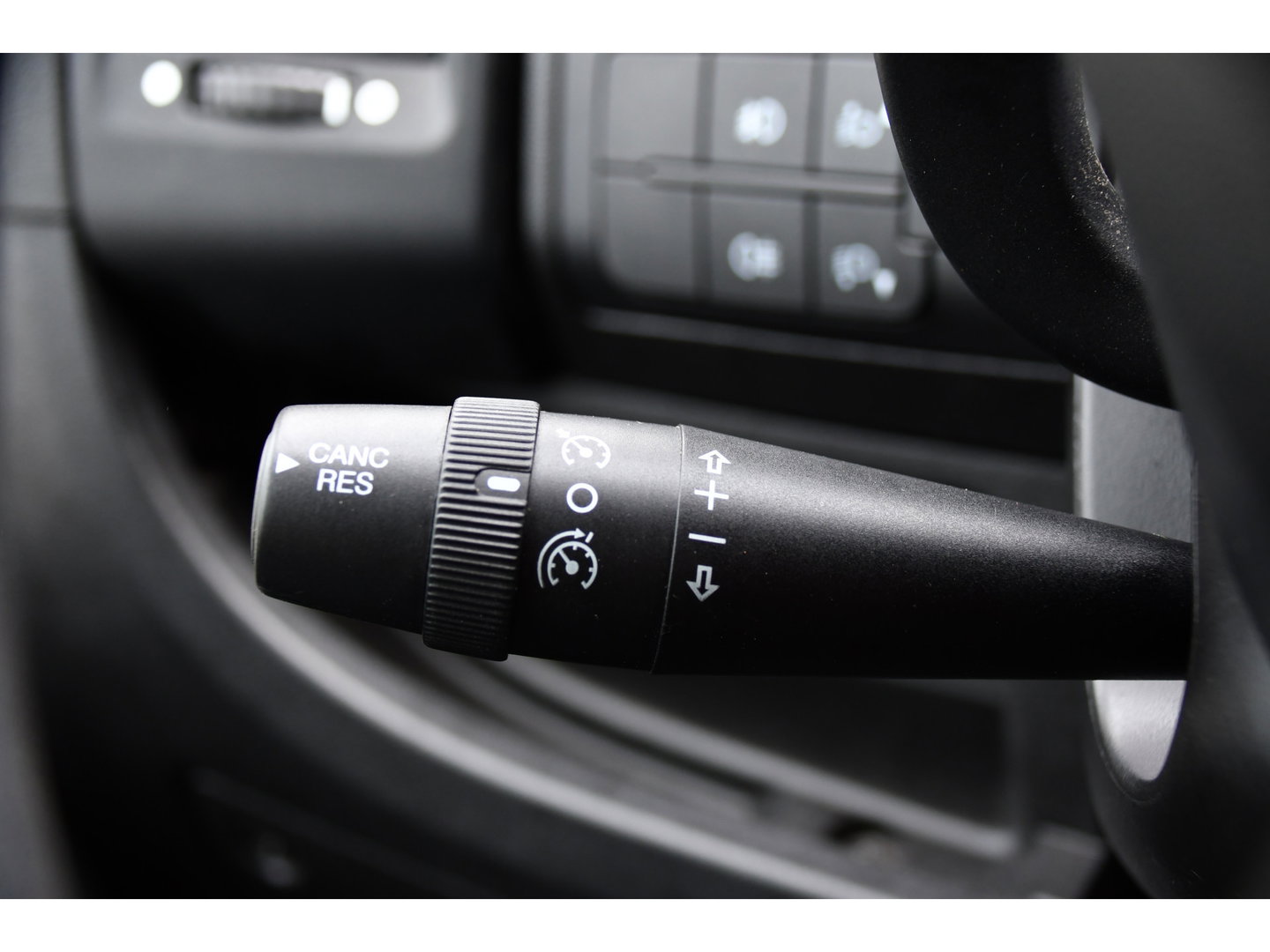Peugeot Boxer 2.0 BlueHDI L1H1 Pro PB Edition Camera, Cruise, Multimedia, 130pk, Trekhaak, Airco, Radio, Uniek!