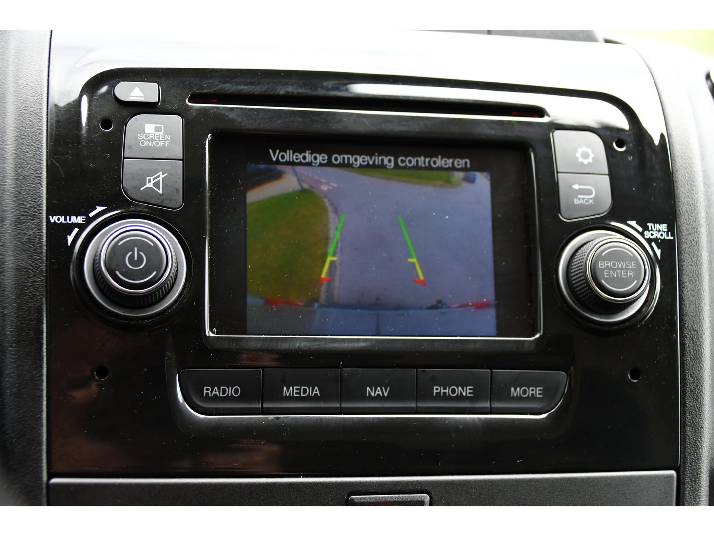 Peugeot Boxer 2.0 BlueHDI L1H1 Pro PB Edition Camera, Cruise, Multimedia, 130pk, Trekhaak, Airco, Radio, Uniek!