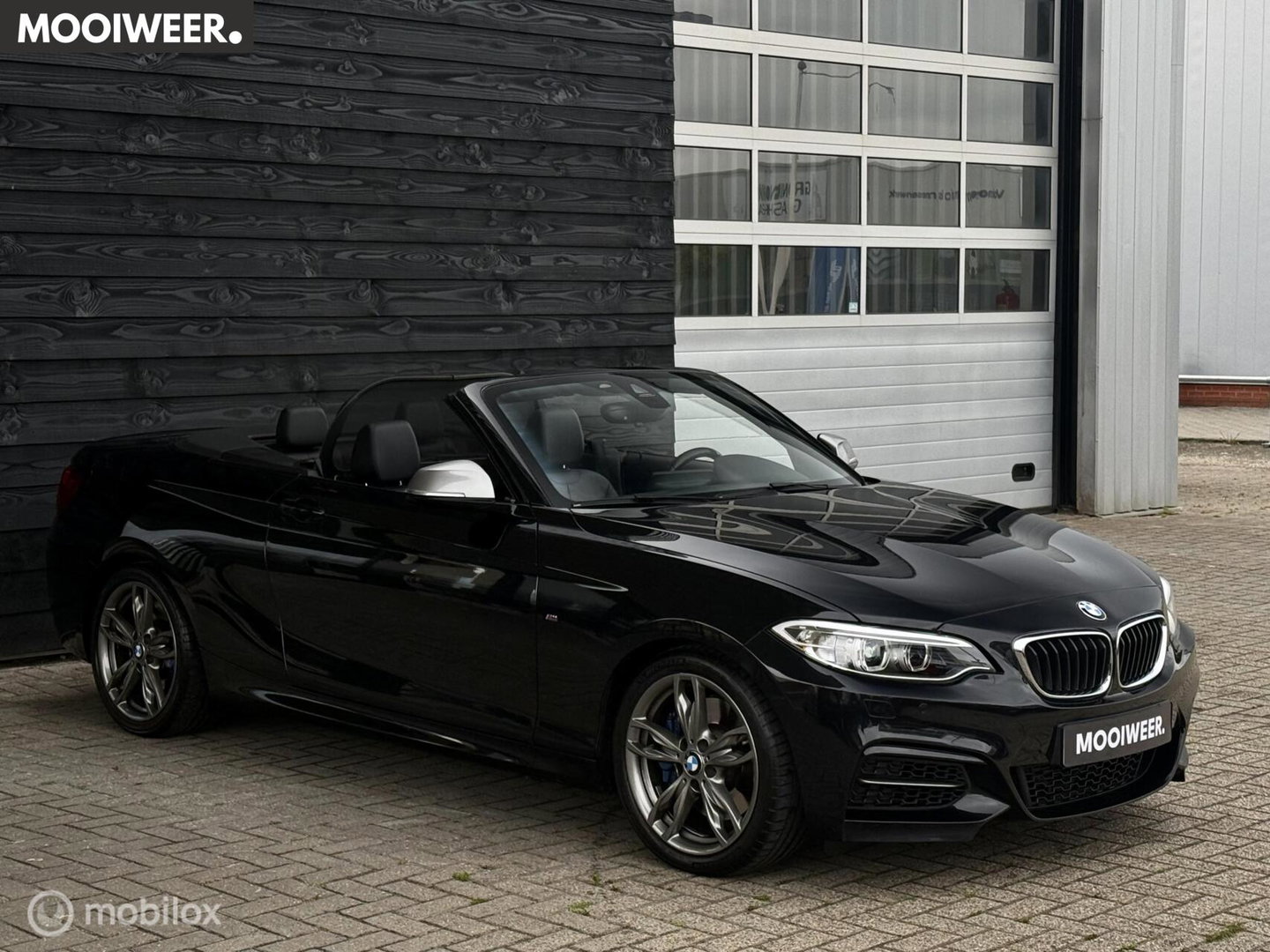 BMW 2 Serie Cabrio M235i High Executive | Leder | 326 PK
