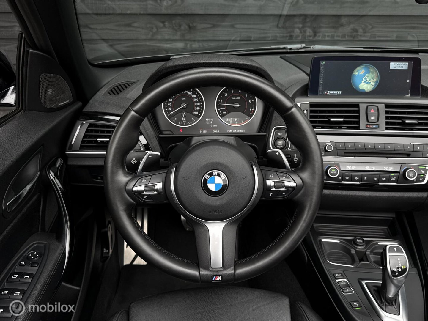 BMW 2 Serie Cabrio M235i High Executive | Leder | 326 PK