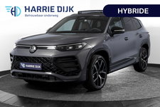 Volkswagen Tayron - 1.5 eHybrid 272 PK R-Line Edition | Black Style Pakket | S/K-Panodak | Elek. Trekhaak | Dig. Cockpit | Adapt. Cruise | Stoel-+Stuurverw. | Camera | App. Connect | ECC | Elek. Klep | LM 20" | 5958