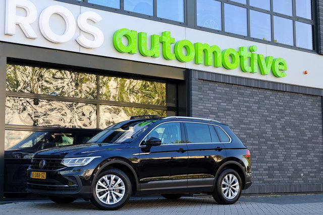 Volkswagen Tiguan - 1.5 TSI Life Business | NAP! | PANO | MASSAGE | STOEL/STUURVERW | KEYLESS | ELEK TREKHAAK | ACC |