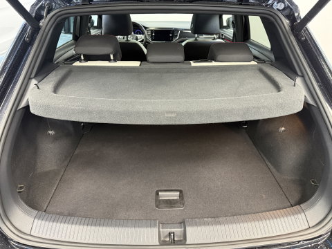 Volkswagen T-Roc 1.5 TSI Sport Business R Panoramadak Full-led VCP 19'lmv 24 Maanden garantie* (Vraag naar de voorwaarden)