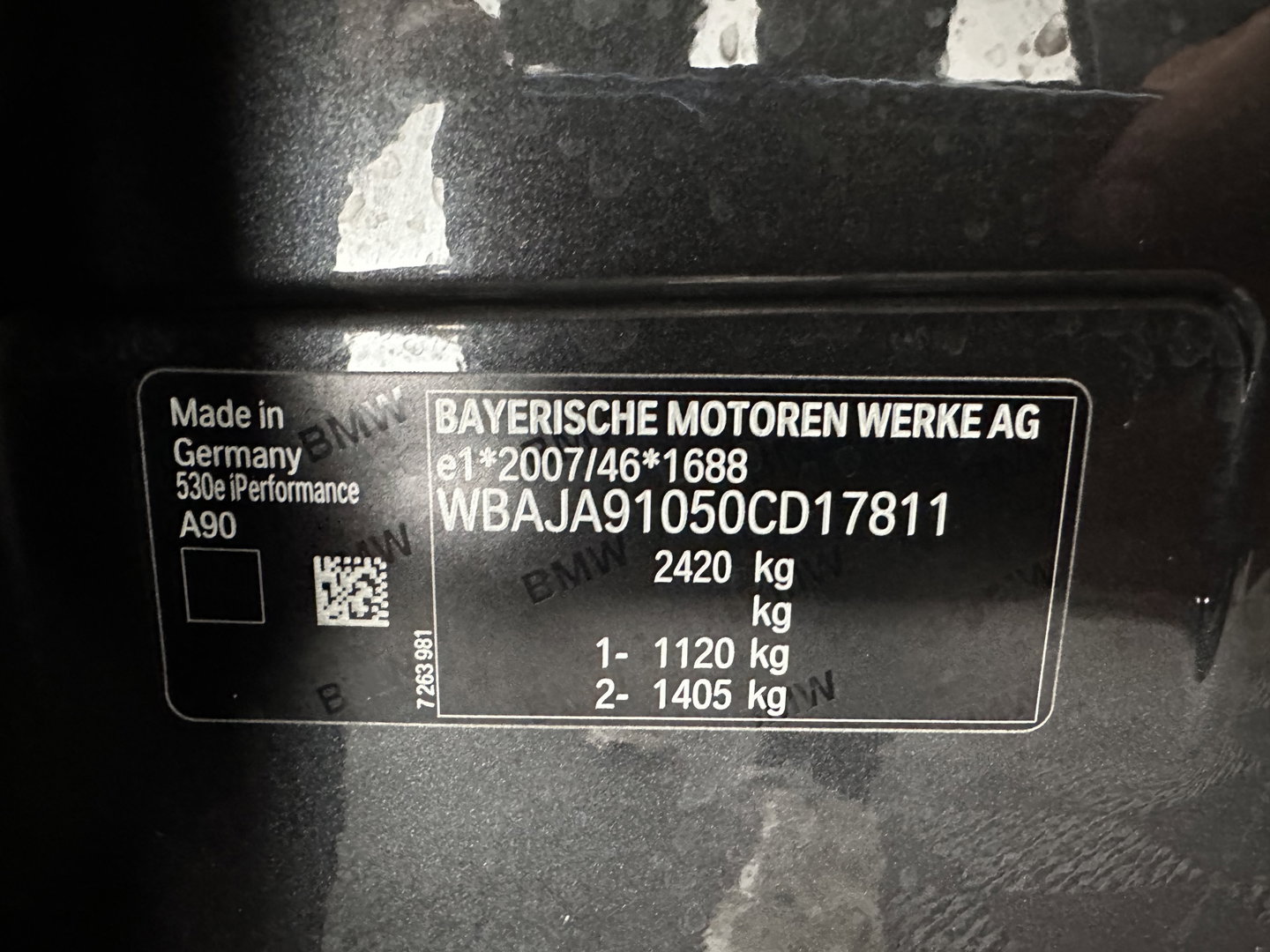 BMW 5 Serie 530e iPerformance eDrive Edition (Plug-In) (INCL-BTW) Aut. *LEATHER | FULL-LED | SOFTCLOSE | TOPVIEW | MEMORY-PACK | DIGI-COCKPIT | NAVI-FULLMAP | HEATED-COMFORTSEATS | HEAD-UP | PRIVACY-GLASS | ECC | PDC | 18''ALU*