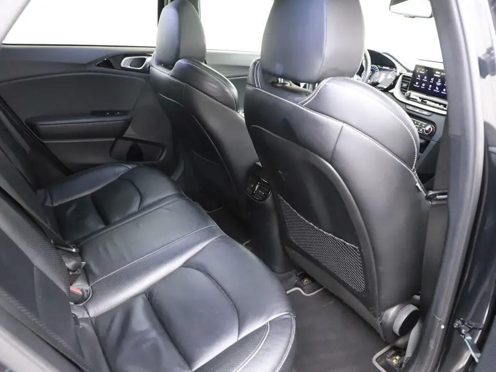 Kia ProCeed 1.5 T-GDI GT-PlusLine Pano Leer Camera JBL Memory NAP