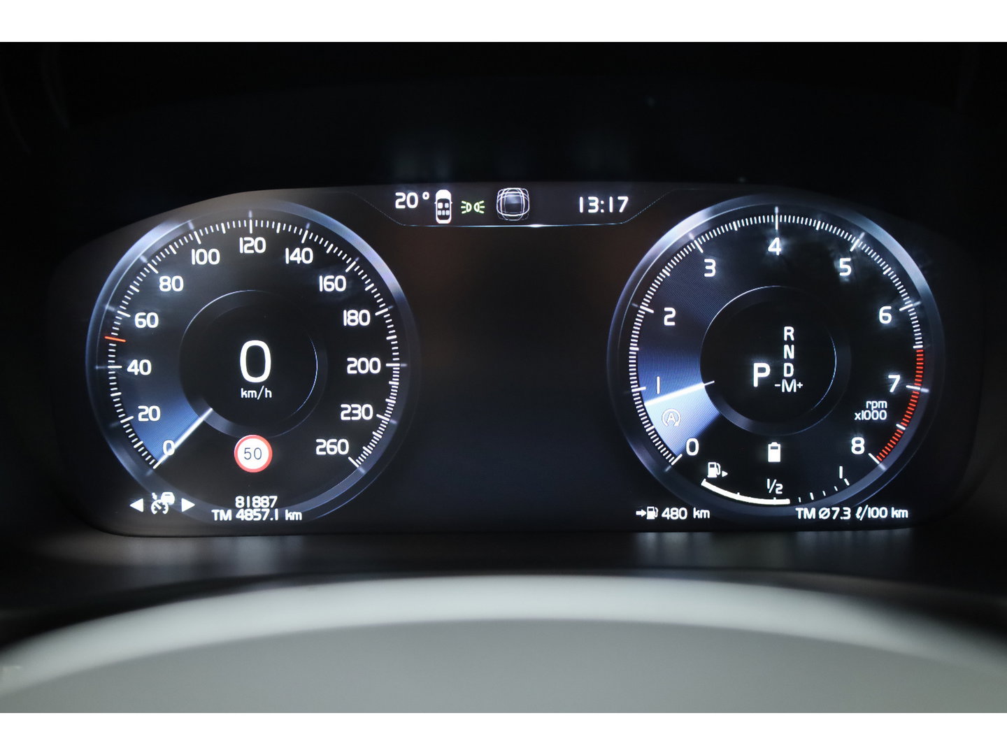 Volvo V60 2.0 B3 Momentum Business | Trekhaak | Adap. Cruise | Blis | Carplay |