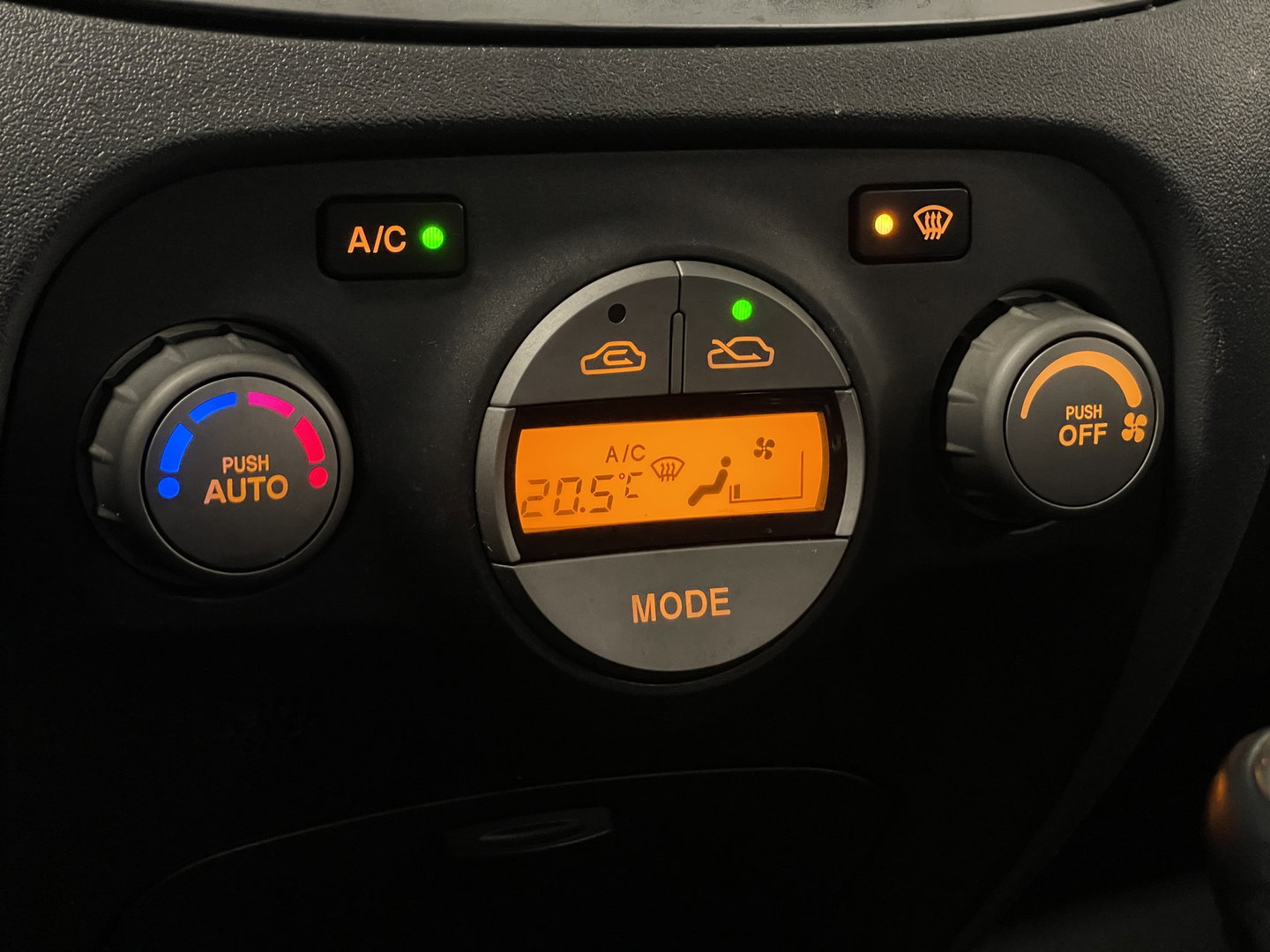 Kia Rio 1.6 CVVT EX | Origineel Nederlands | NAP | Lichtmetaal | Isofix | Airconditioning | Radio |