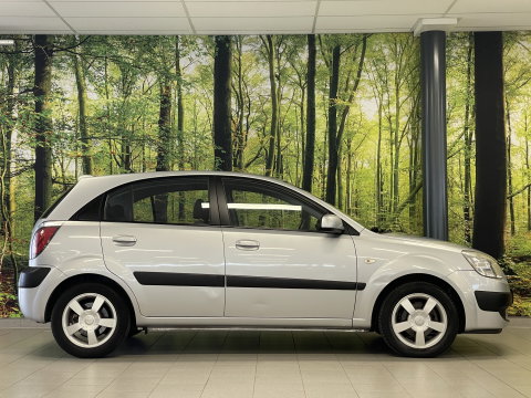 Kia Rio 1.6 CVVT EX | Origineel Nederlands | NAP | Lichtmetaal | Isofix | Airconditioning | Radio |
